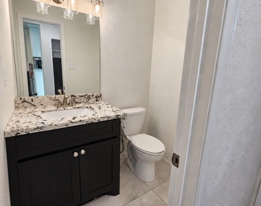 1201 Mcduffie Street - Photo Thumbnail 9