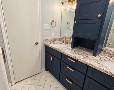1201 Mcduffie Street - Photo Thumbnail 23