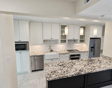 1201 Mcduffie Street - Photo Thumbnail 2