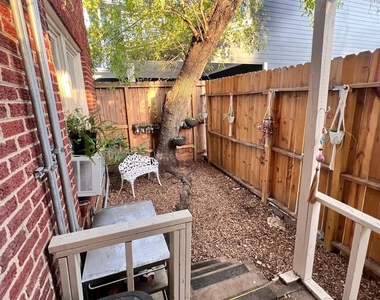 1302 W Bell Street - Photo Thumbnail 12