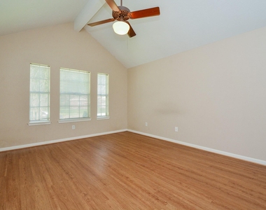 22811 Market Square Lane - Photo Thumbnail 24