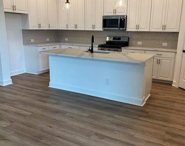 11735 Gramina Way - Photo Thumbnail 6