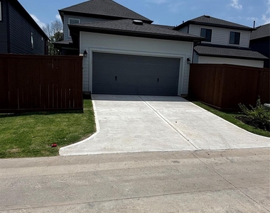 11735 Gramina Way - Photo Thumbnail 41
