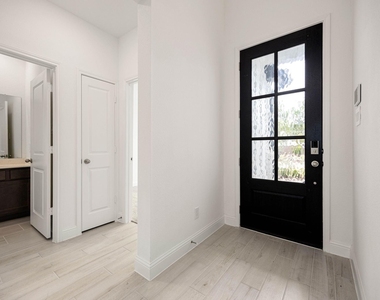 21491 Llano Grande Boulevard - Photo Thumbnail 6