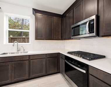 21491 Llano Grande Boulevard - Photo Thumbnail 12
