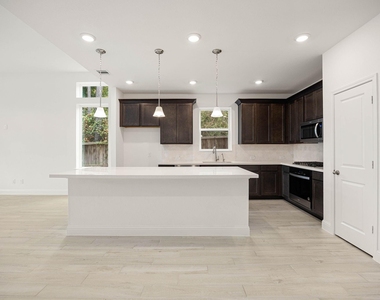 21491 Llano Grande Boulevard - Photo Thumbnail 11