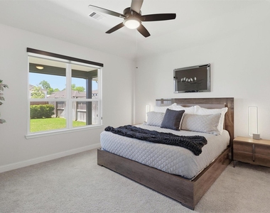 10126 Water Harbor Drive - Photo Thumbnail 26