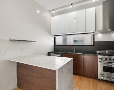 730 Tulane Street Street - Photo Thumbnail 12