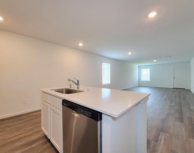 14316 Leafy Willow Drive - Photo Thumbnail 11