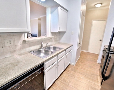 486 S Wilcrest Drive - Photo Thumbnail 18