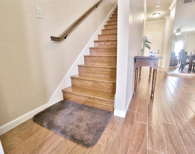 486 S Wilcrest Drive - Photo Thumbnail 20