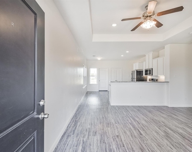 31 Road 5102b - Photo Thumbnail 3