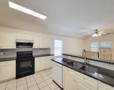 3010 Stonecross Lane - Photo Thumbnail 18