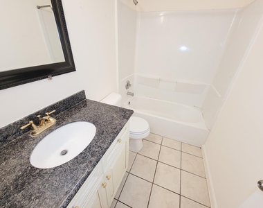 3010 Stonecross Lane - Photo Thumbnail 29
