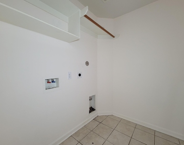 3010 Stonecross Lane - Photo Thumbnail 36