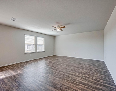 24123 Noble Darcy Lane - Photo Thumbnail 11