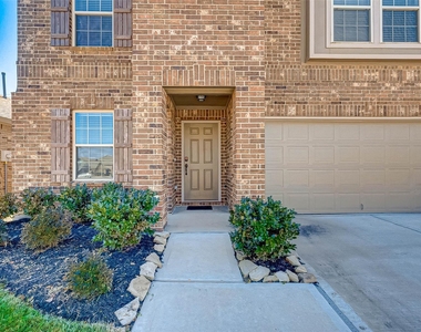 24123 Noble Darcy Lane - Photo Thumbnail 4