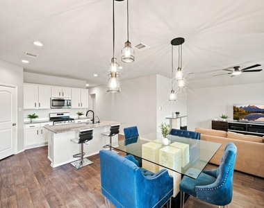 4706 Alba Ash Lane - Photo Thumbnail 14