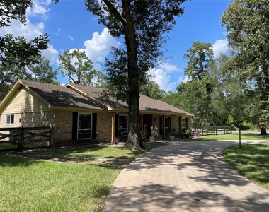 12402 Winding Lane - Photo Thumbnail 3