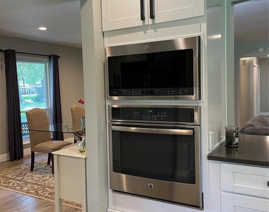12402 Winding Lane - Photo Thumbnail 26