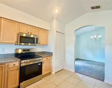 13315 Golf Ridge Place - Photo Thumbnail 20