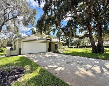 13315 Golf Ridge Place - Photo Thumbnail 2