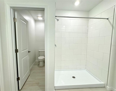 11414 Linden Depot Road - Photo Thumbnail 17