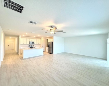 11414 Linden Depot Road - Photo Thumbnail 4