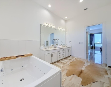 900 N Osceola Avenue - Photo Thumbnail 62