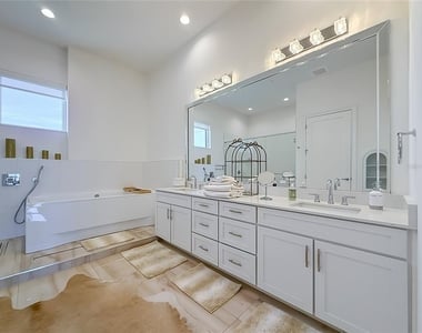 900 N Osceola Avenue - Photo Thumbnail 59
