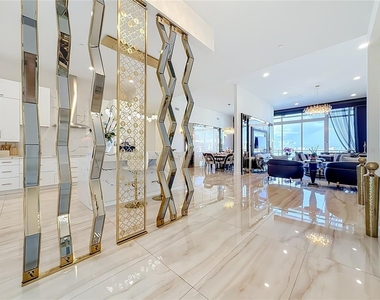 900 N Osceola Avenue - Photo Thumbnail 4