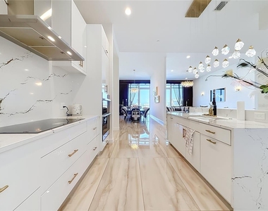 900 N Osceola Avenue - Photo Thumbnail 10