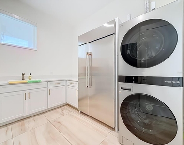 900 N Osceola Avenue - Photo Thumbnail 72