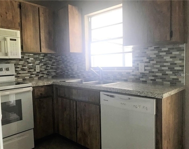 1001 Johnson Loop - Photo Thumbnail 6