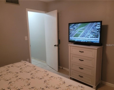 8465 W Gulf Boulevard - Photo Thumbnail 12