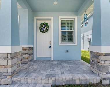 2525 Mario Way - Photo Thumbnail 3