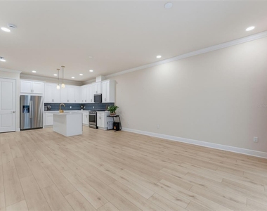 2525 Mario Way - Photo Thumbnail 23