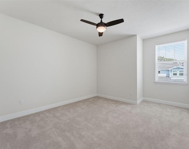 2525 Mario Way - Photo Thumbnail 41