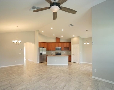 7076 Gulf Cypress Avenue - Photo Thumbnail 20