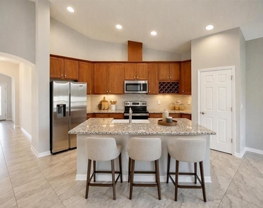 7076 Gulf Cypress Avenue - Photo Thumbnail 7