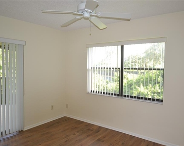 226 Woodlake Wynde - Photo Thumbnail 50