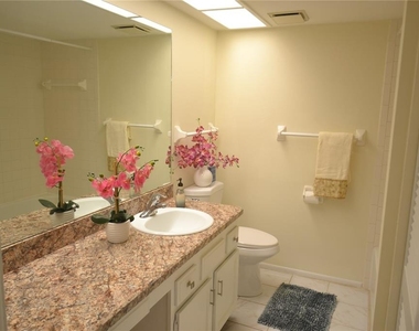 226 Woodlake Wynde - Photo Thumbnail 40