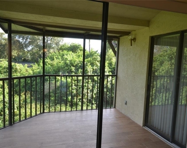 226 Woodlake Wynde - Photo Thumbnail 36
