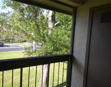 226 Woodlake Wynde - Photo Thumbnail 28