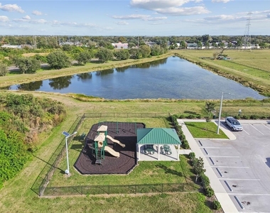 5228 New Friendship Pl - Photo Thumbnail 20