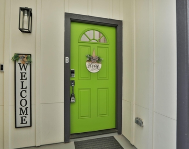 3514 Noah Street - Photo Thumbnail 3
