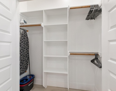 3514 Noah Street - Photo Thumbnail 9
