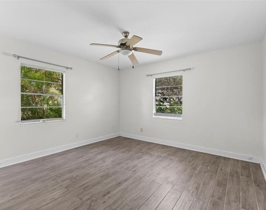 4010 W Angeles Street - Photo Thumbnail 20