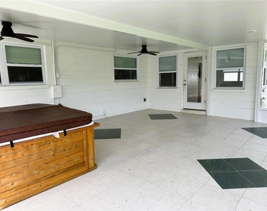 1048 40th Avenue Ne - Photo Thumbnail 16