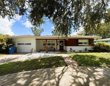 1048 40th Avenue Ne - Photo Thumbnail 23